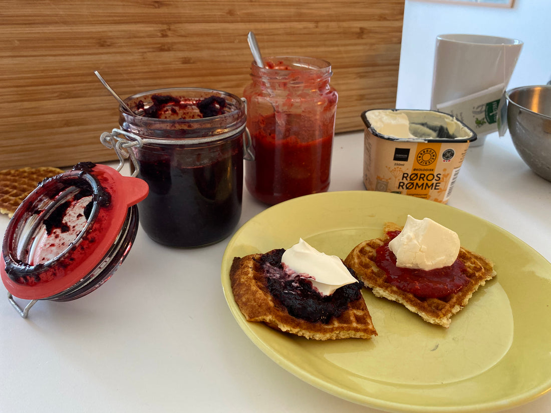 Keto Vafler med Keto Syltetøy